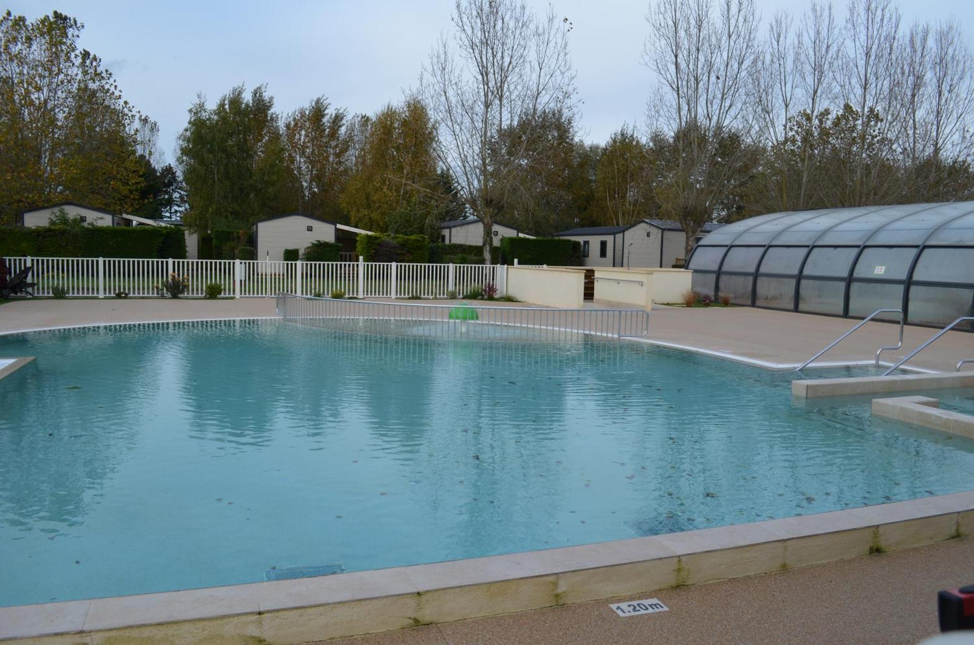 Riva Bella Chez Caraphou Hotel Ouistreham Exterior photo